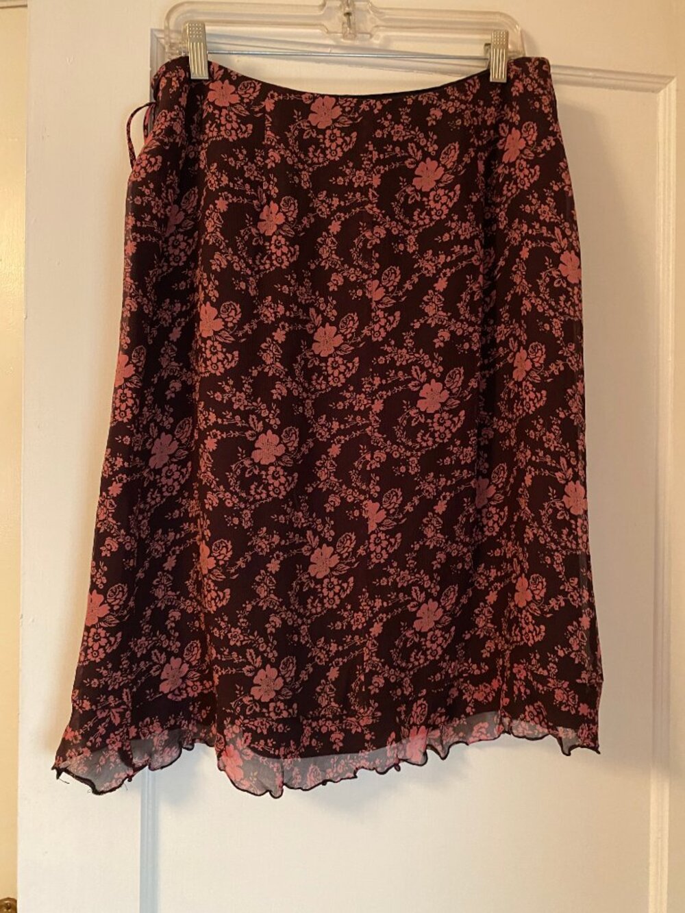 Nanette Lepore Silk two-piece set with matching top & wrap-around skirt - Picture 7 of 15